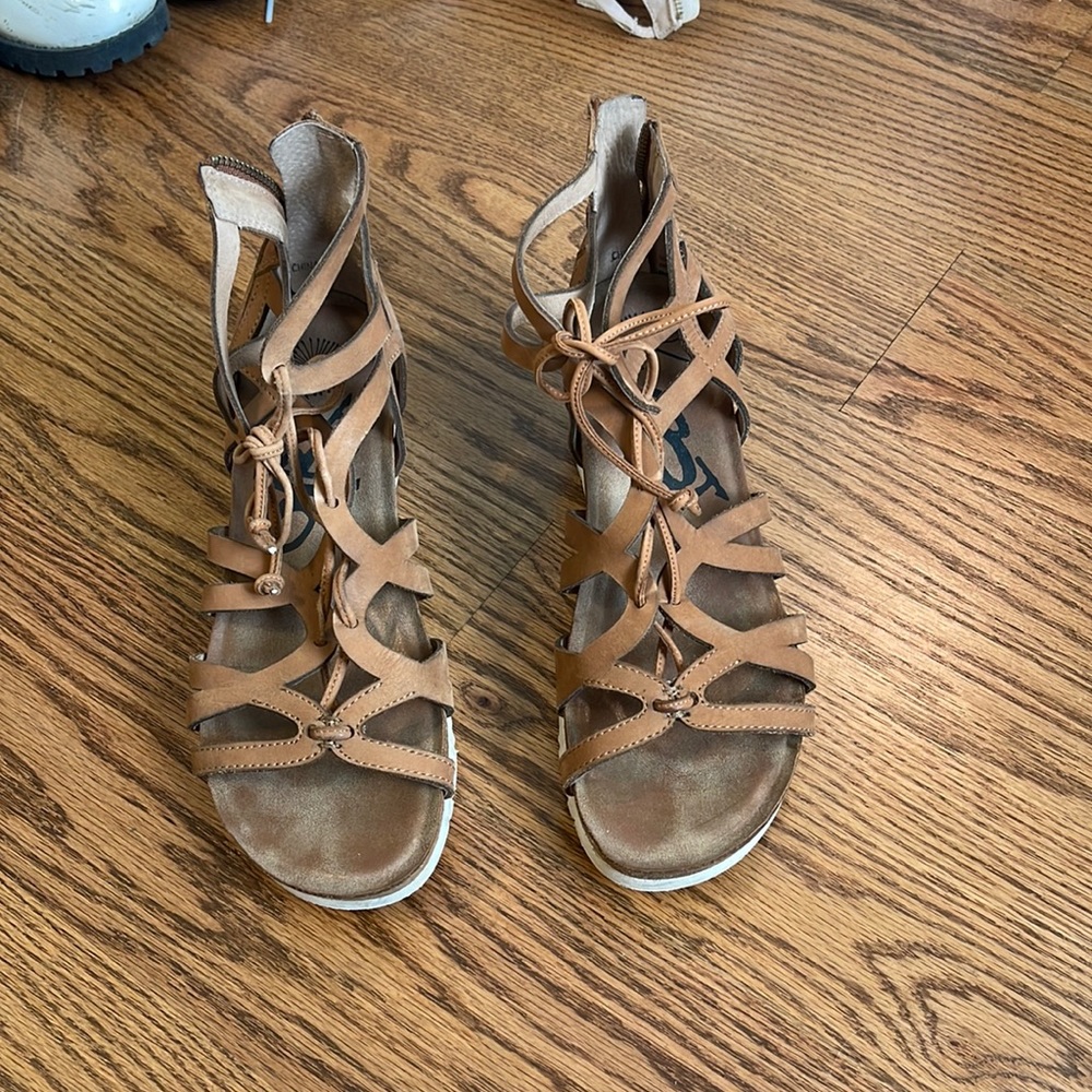 OTBT wedge sandals